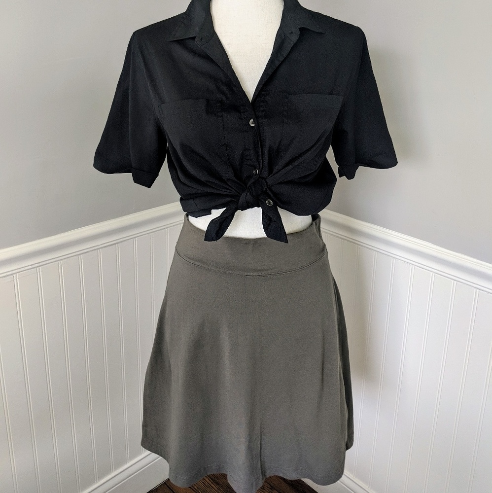 Merona olive green skater skirt size XS